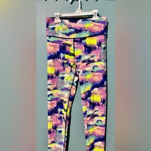 *******Sold*****VSX graffiti Victoria’s Secret leggings